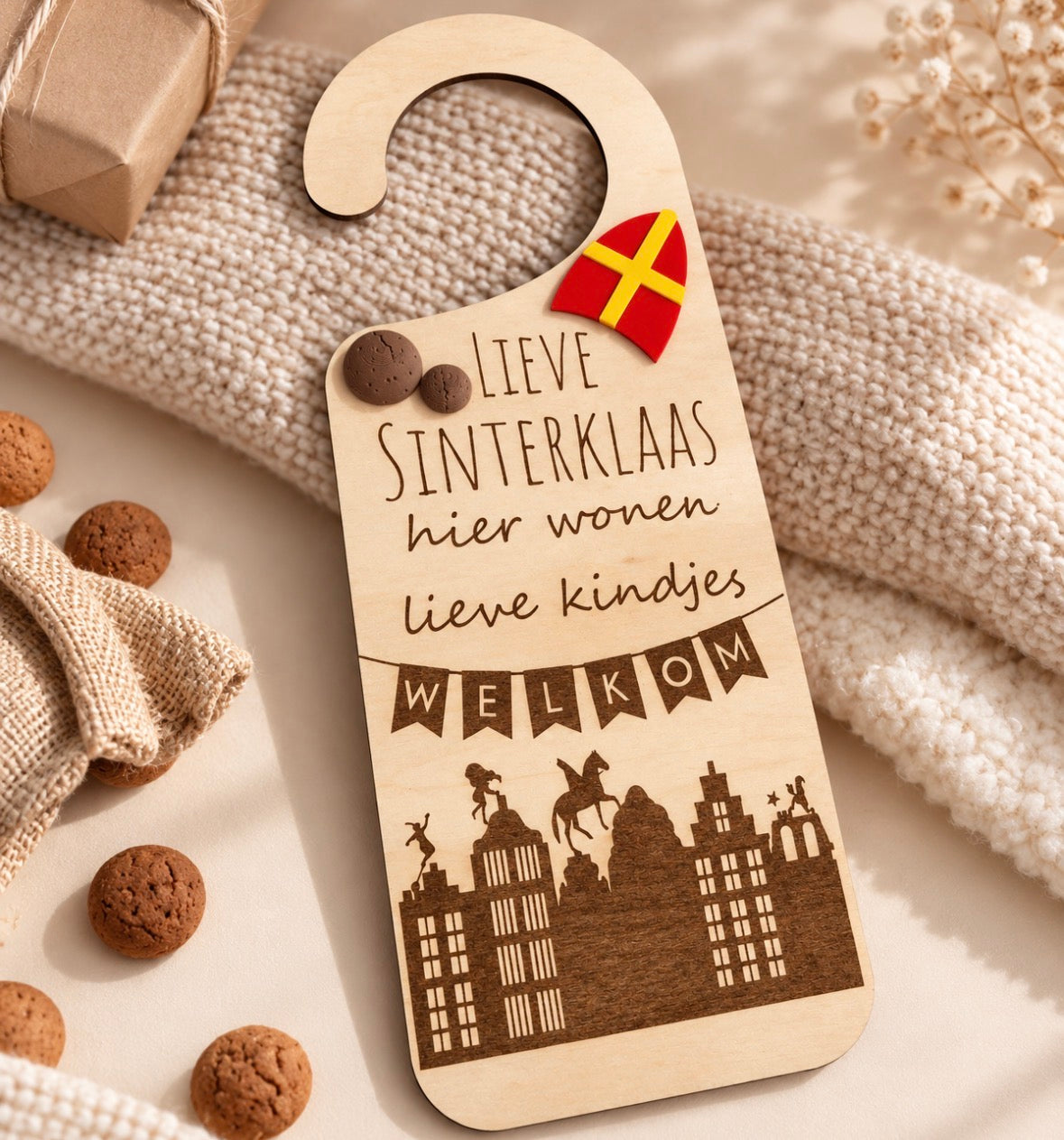 Houten deurhanger Sinterklaas – Lieve Sinterklaas, hier wonen lieve kindjes